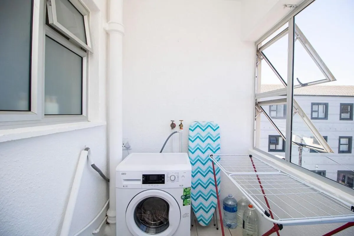 Mountain View Coastal Retreat Apartment Strand