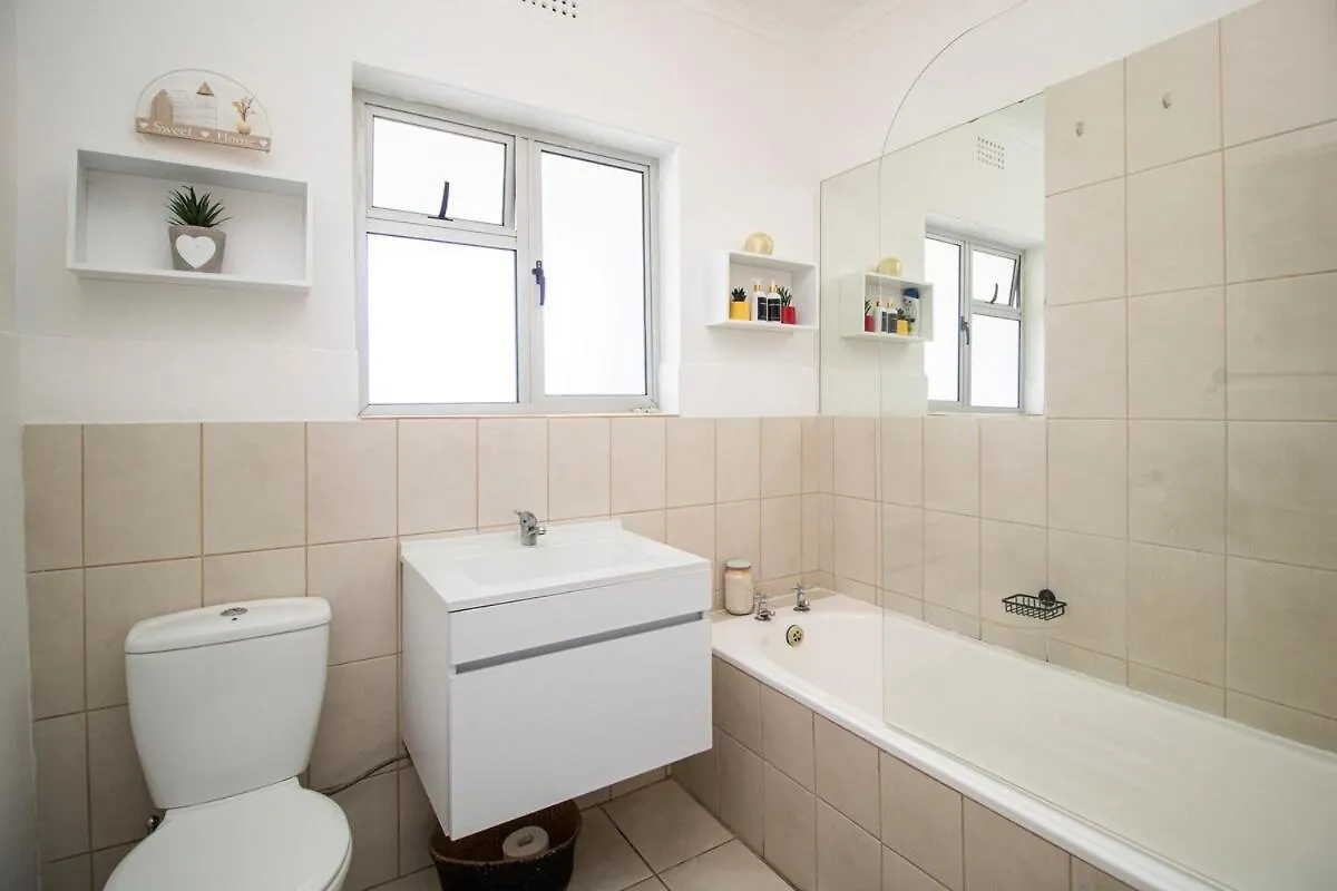Mountain View Coastal Retreat Apartment Strand 0*,  South Africa