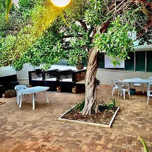 Apartment Ashley On, Strand